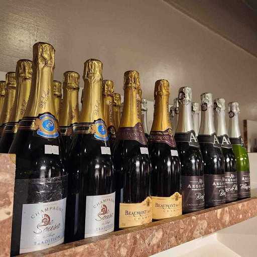 Sparkling wines in Wine City Philippines